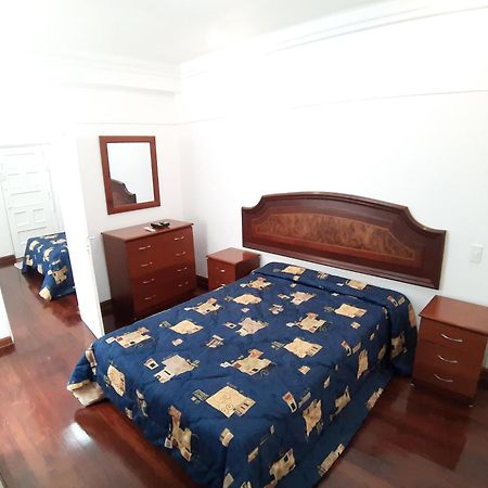 Apartamento Lindo - A 2 Cuadras De La Plaza De Armas Y Del Palacio De Gobierno Distretto di Distretto di Lima Esterno foto