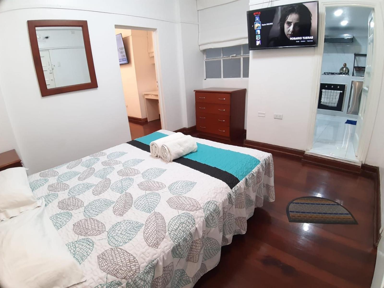 Apartamento Lindo - A 2 Cuadras De La Plaza De Armas Y Del Palacio De Gobierno Distretto di Distretto di Lima Esterno foto