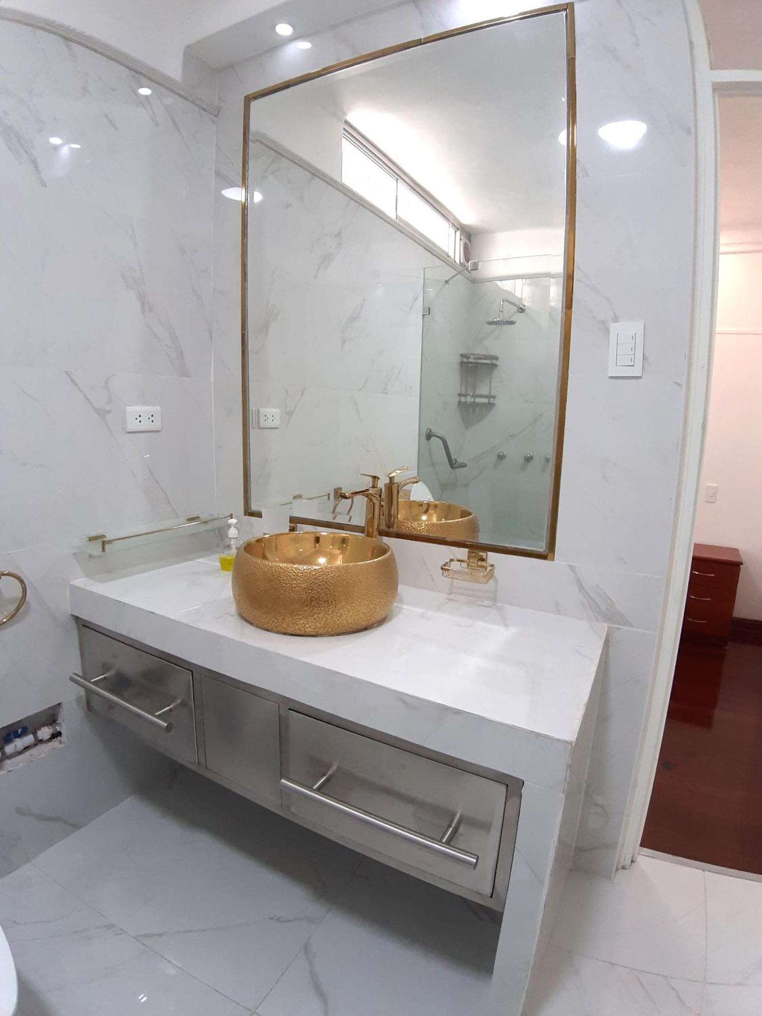 Apartamento Lindo - A 2 Cuadras De La Plaza De Armas Y Del Palacio De Gobierno Distretto di Distretto di Lima Esterno foto